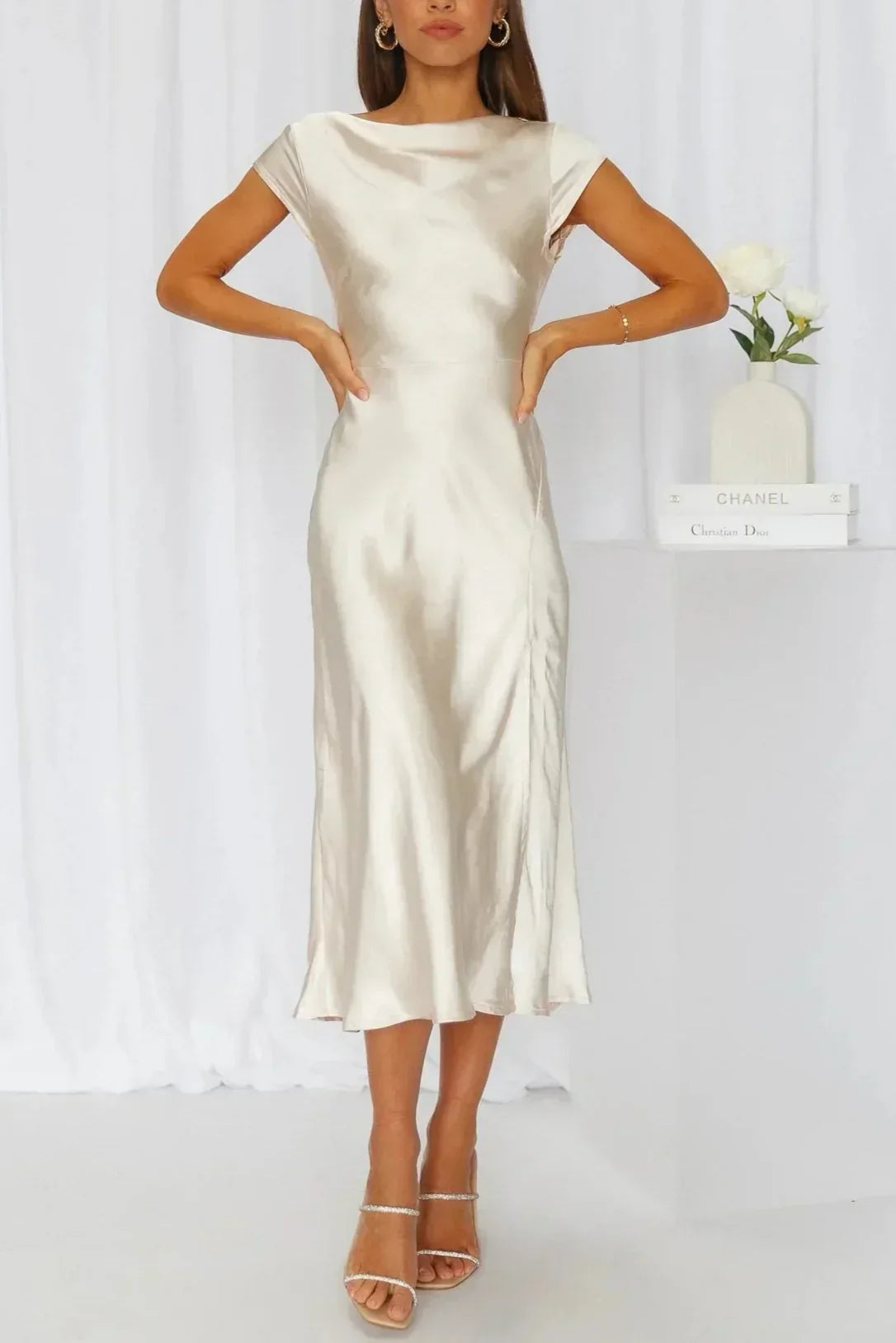 Sol - שמלה דגם