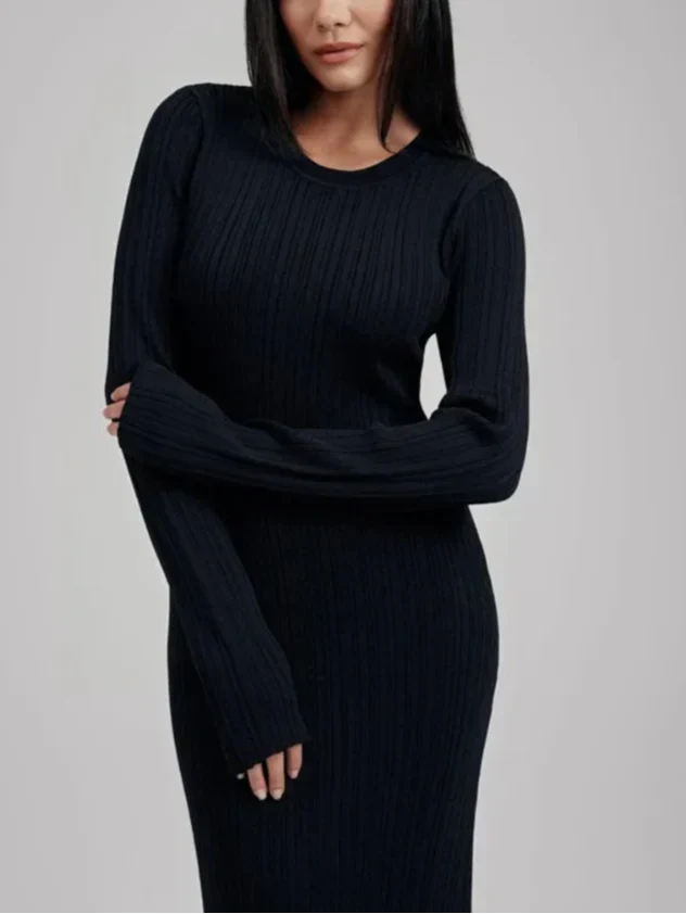 Noa - שמלה דגם